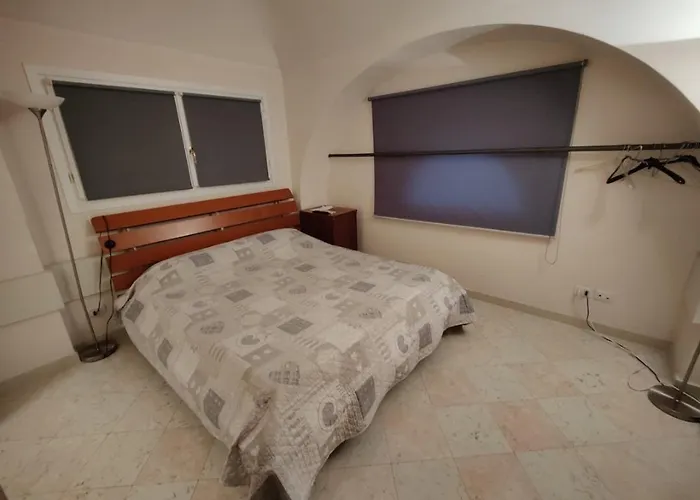 Stanza Campori Pensión 3*